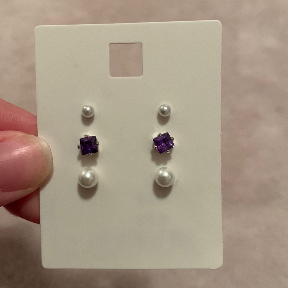 MOVING SALE STUD EARRINGS